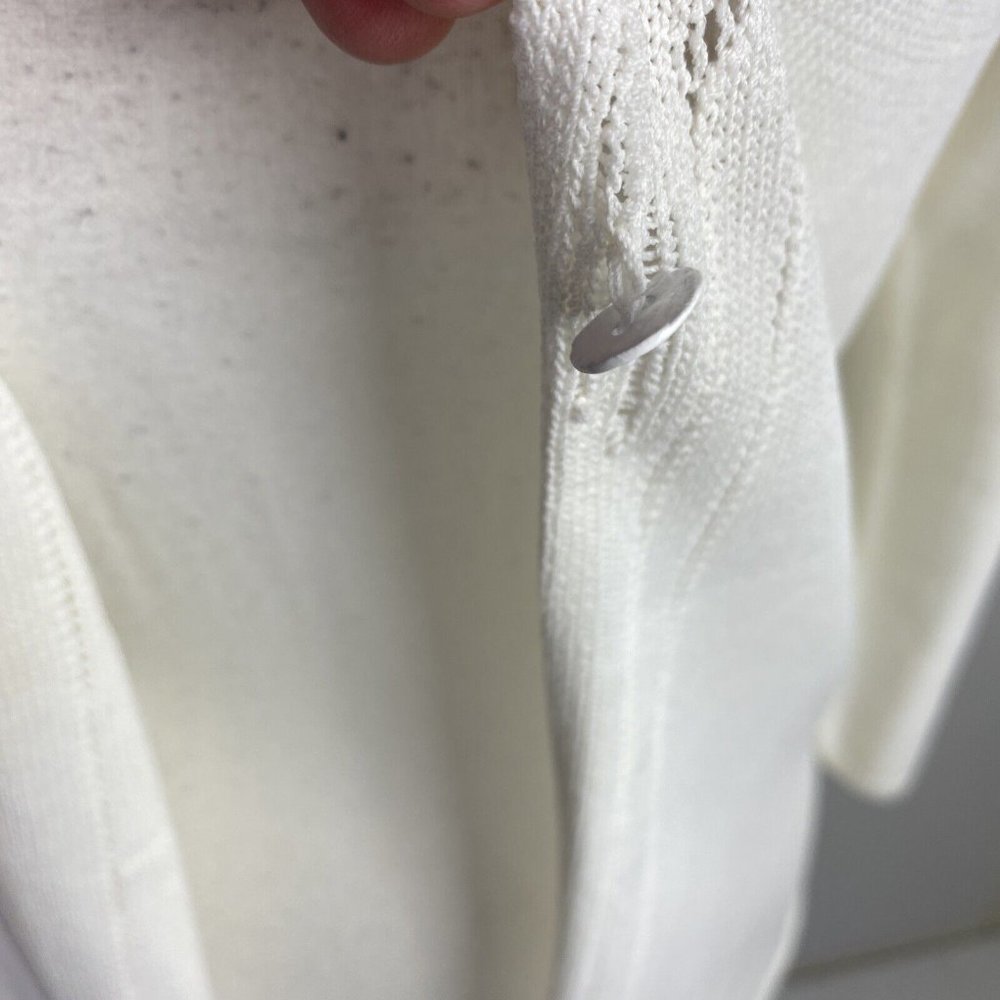 Chelsea Design Size M White Knit Cardigan - Picture 4 of 8